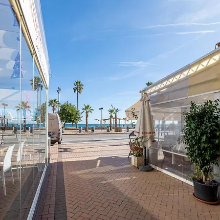 797 Rentals- Renovado Piso En El Paseo Maritimo * Fuengirola