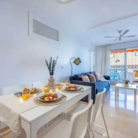 797 Rentals- Renovado Piso En El Paseo Maritimo Daire Fuengirola