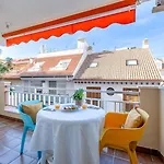 アパート 797 Rentals- Renovado Piso En El Paseo Maritimo